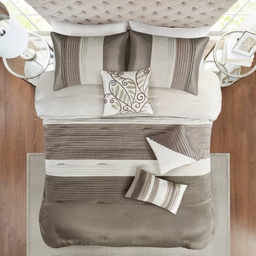 Full Size Comforter Set